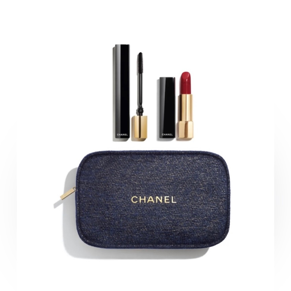 New in holiday packaging CHANEL 2023 HOLIDAY ABSOLUTE ALLURE MAKEUP GIFT…